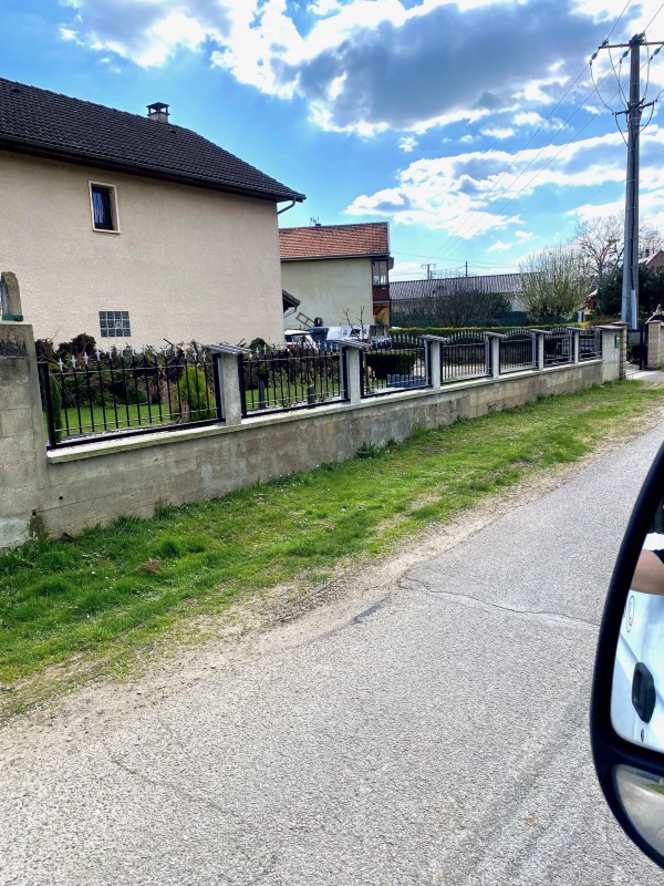 clôtures sur mesure en acier. 