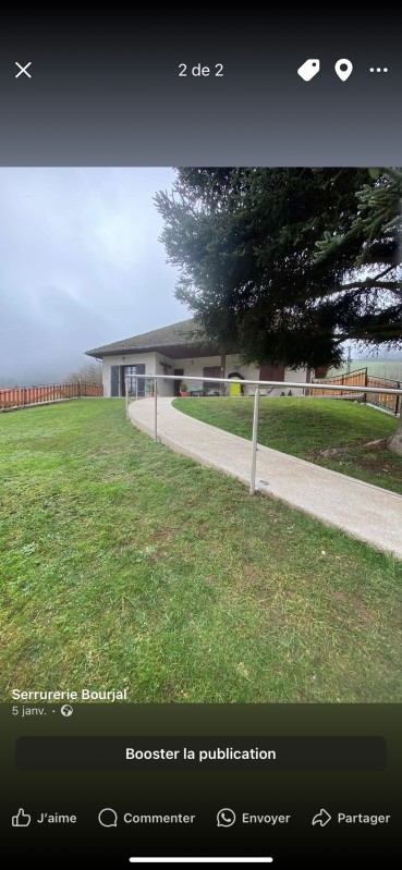 FABRICATION D’UN GARDE CORPS INOX SUR LA COMMUNE DE CHARAVINE. 